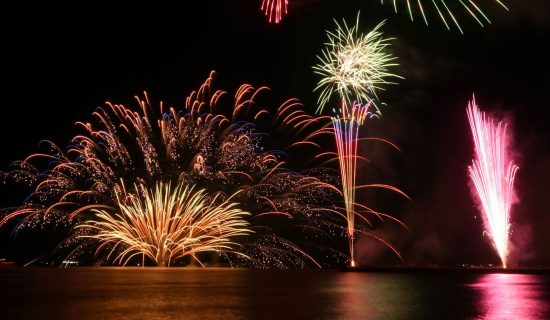 The 61st Tateyama Sightseeing Festival Tateyama Bay Fireworks Festival